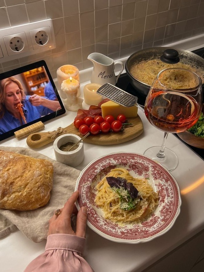 🕊️ 🧿 🔮 art of modern romance ✦ Cozy Pasta Night | Dark Academia Romance & Italia 896