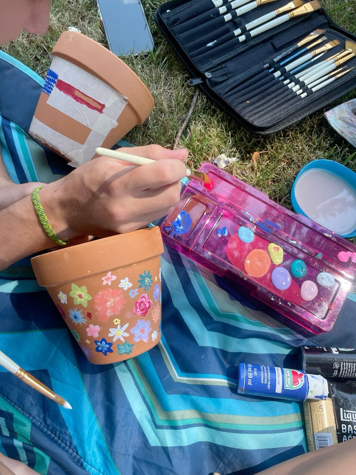 Fate-Entwined Vase for Soulful Pairs • 🗝️ 🔮 💫 991