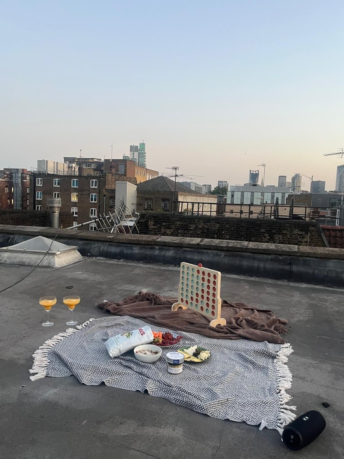 Fated Summer Vibes in London ⟐ soul deep aesthetic 799