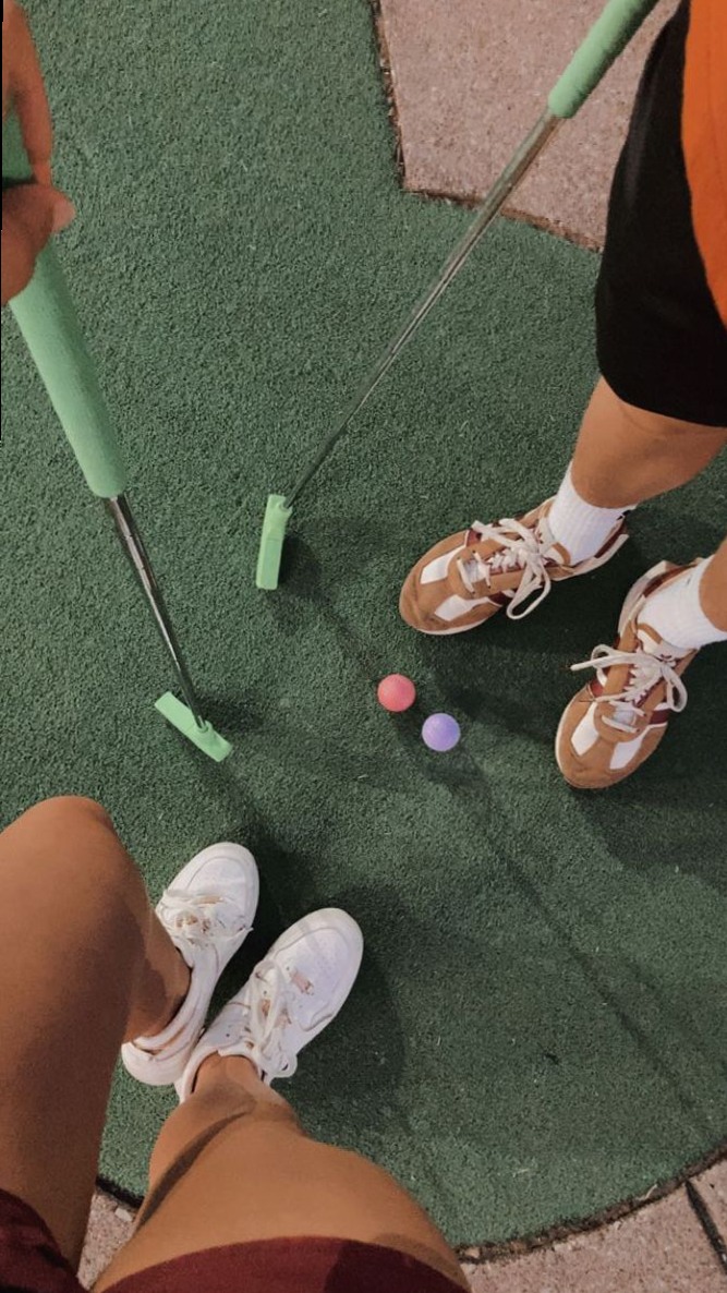 🧘‍♀️ 🌊 ⟡ Mini Golf Serenity: Where Hearts Align with Swings 330