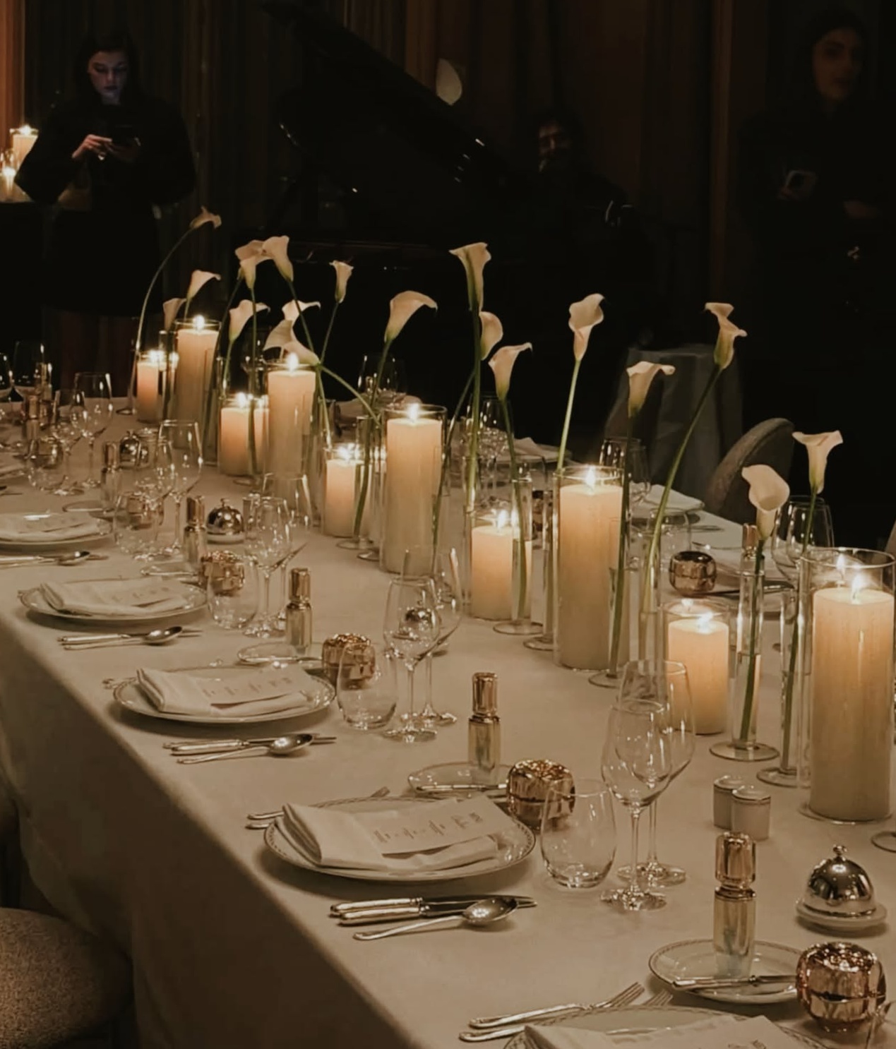 ✦ romanticizing connections ✦ Vintage Romance: Timeless Bridal Centerpieces for  543