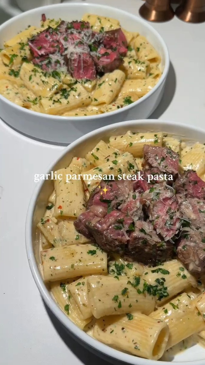 Savory Bonds: Garlic Parmesan Steak Pasta for Soulful Evenings — 🕸️ 🥀 448