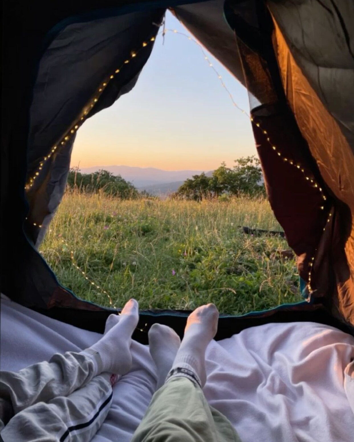 Tent Date: Finding Soulful Matches Under the Stars — couple goals inspiration 💌  158