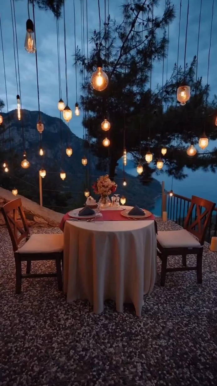 🌙 💫 ✦ A Magical Evening Designed for Two Perfect Souls 467