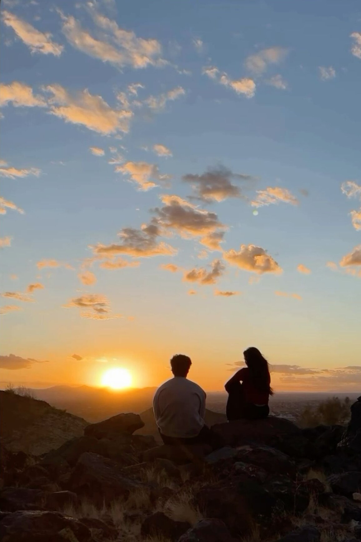 🖤 🥀 Golden Hour Soulmates & Cosmic Alignment 132