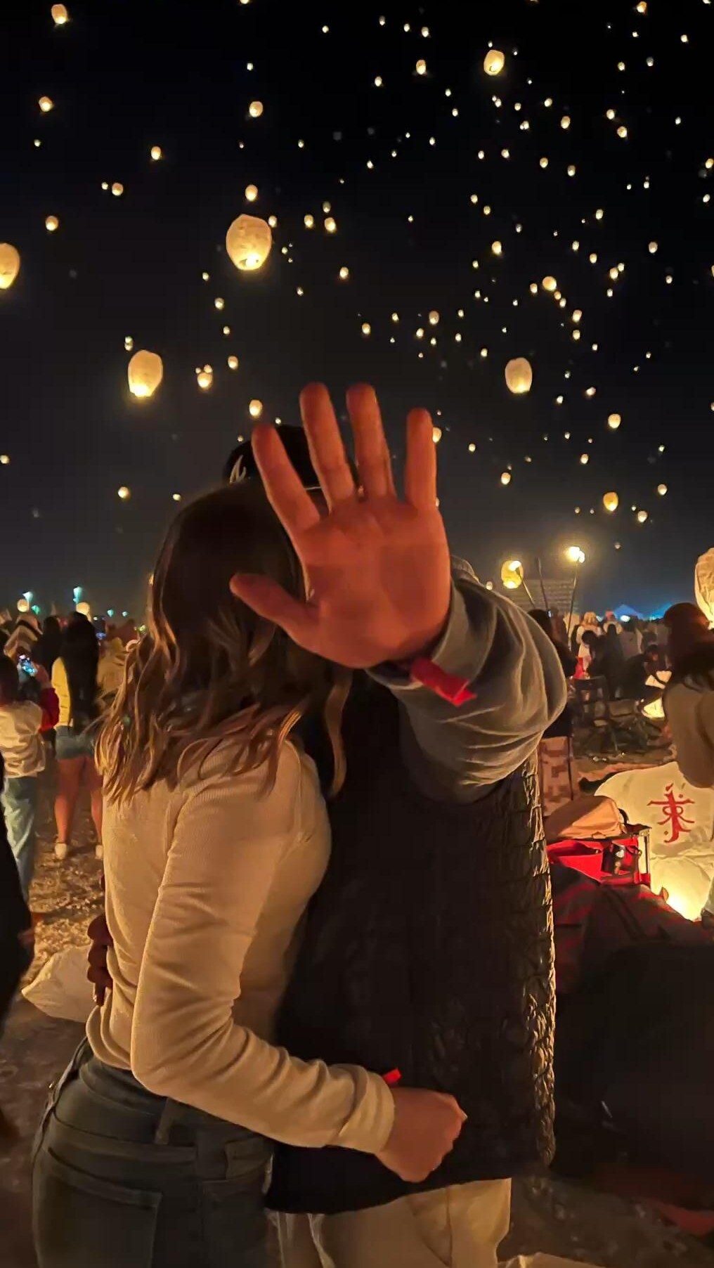 Lantern Festival: Finding Love Through Quiet Moments and Shared Light 🕊️ 🔮 868