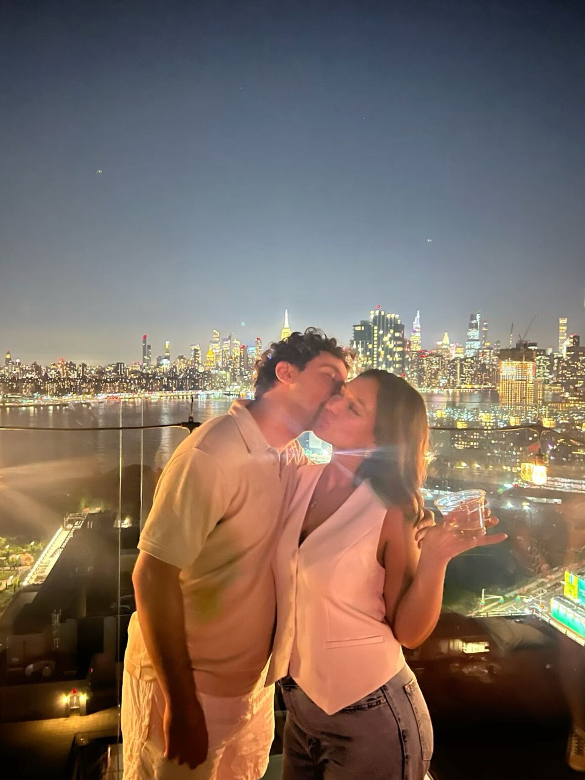 modern romance inspiration: 🌊 ☀️ Fate On A Nyc Rooftop: Soulful Vistas For The D 115