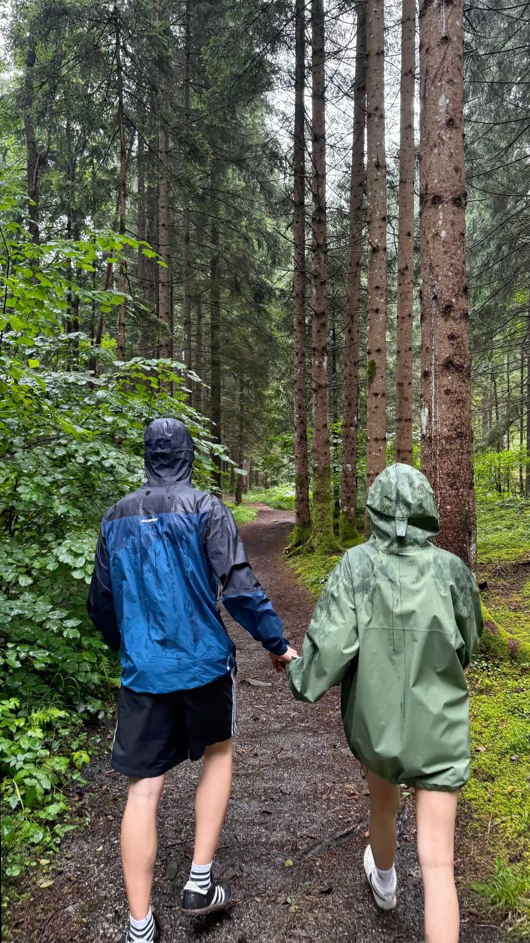 🤍 Rain-Blurred Lines of Soulful Encounter | curated connection vibes 843